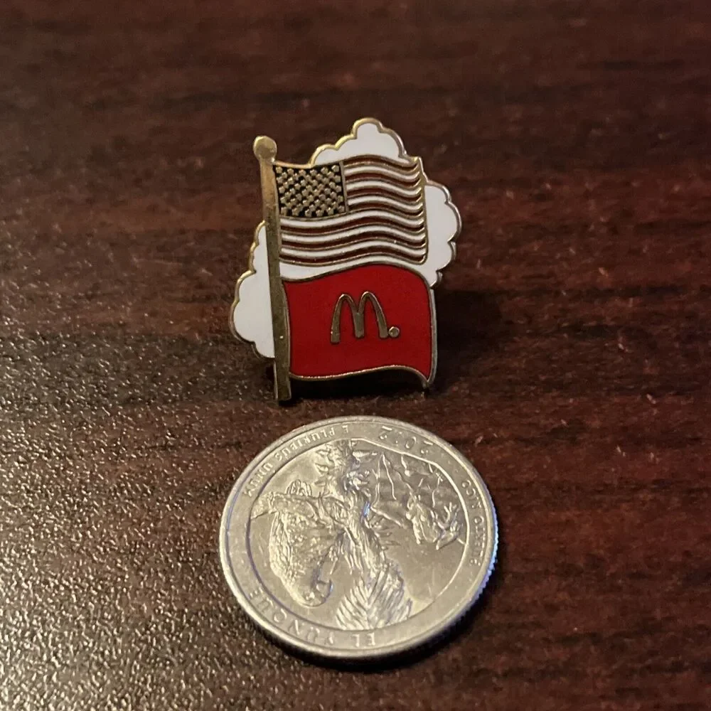 McDonald's American‎ Flag Employee Lapel Hat Pin
